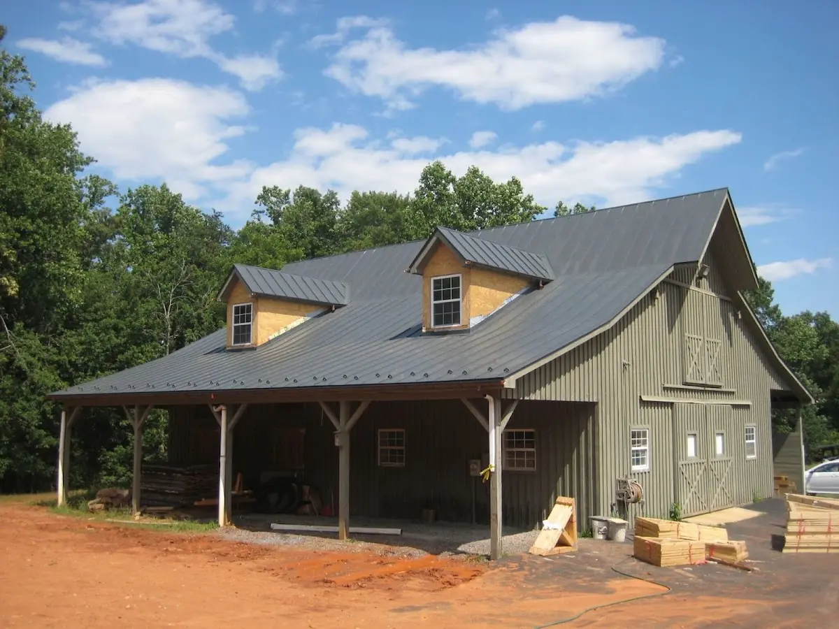 Expert Emergency Roof Leak Repair workmanship in Charleston
